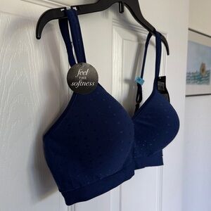 Bali Cool Comfort Wirefree Bra Size 40C Navy Blue Dot Print Style DF 3463 B540
